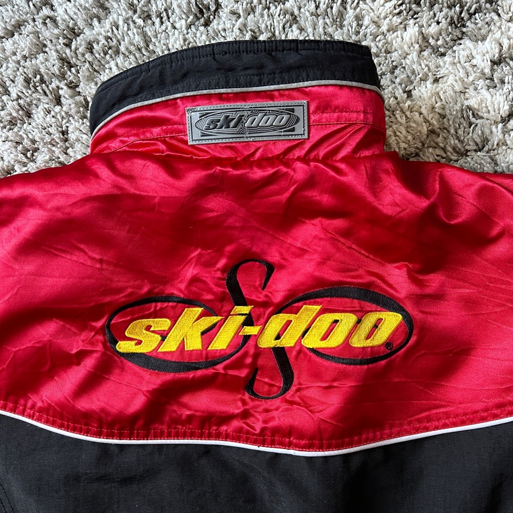 SKI-DOO Sno Gear Bombardier Jacket - Picture 10 of 10